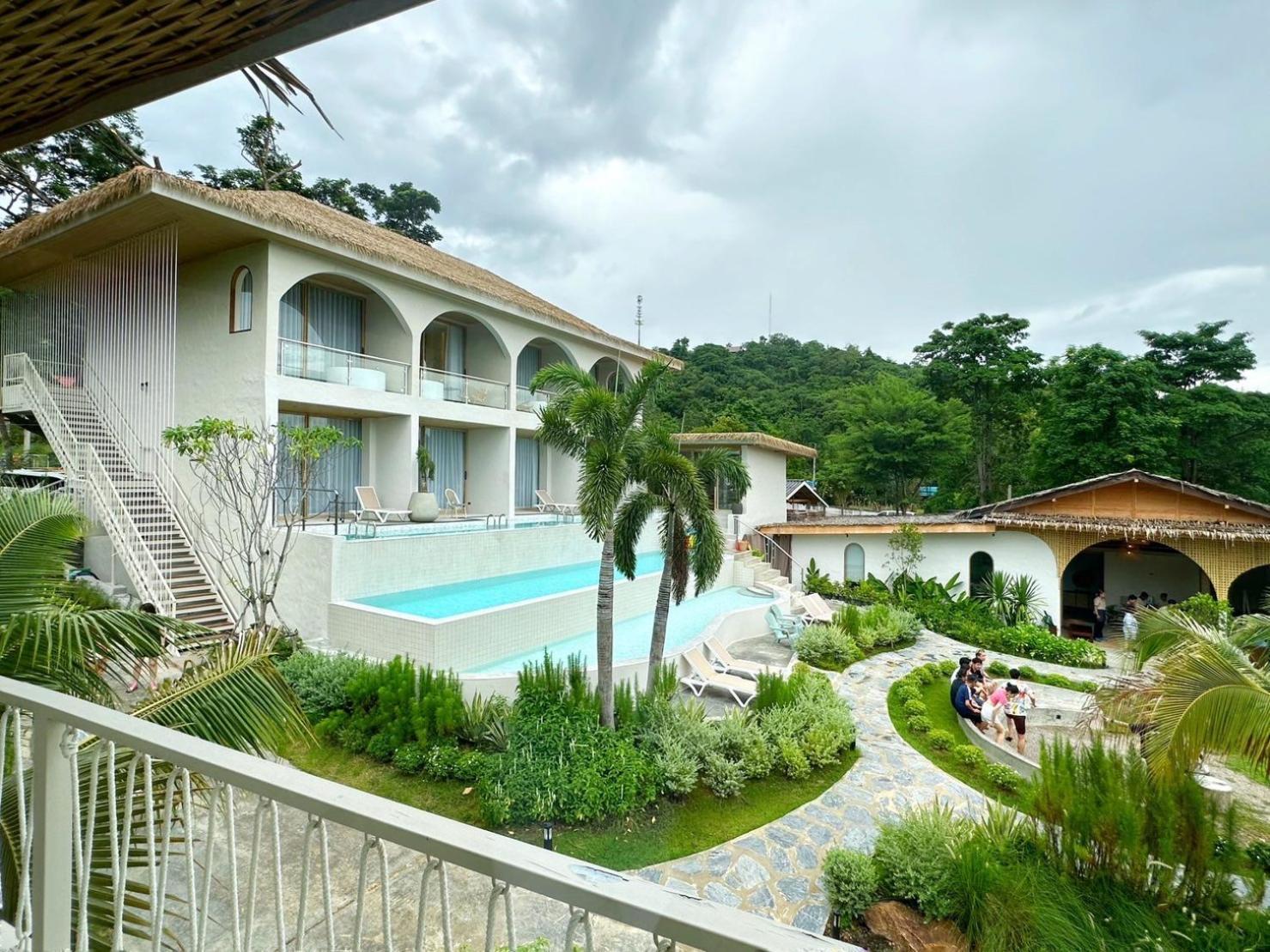 Le La Lake Resort And Spa Kaeng Krachan Room photo