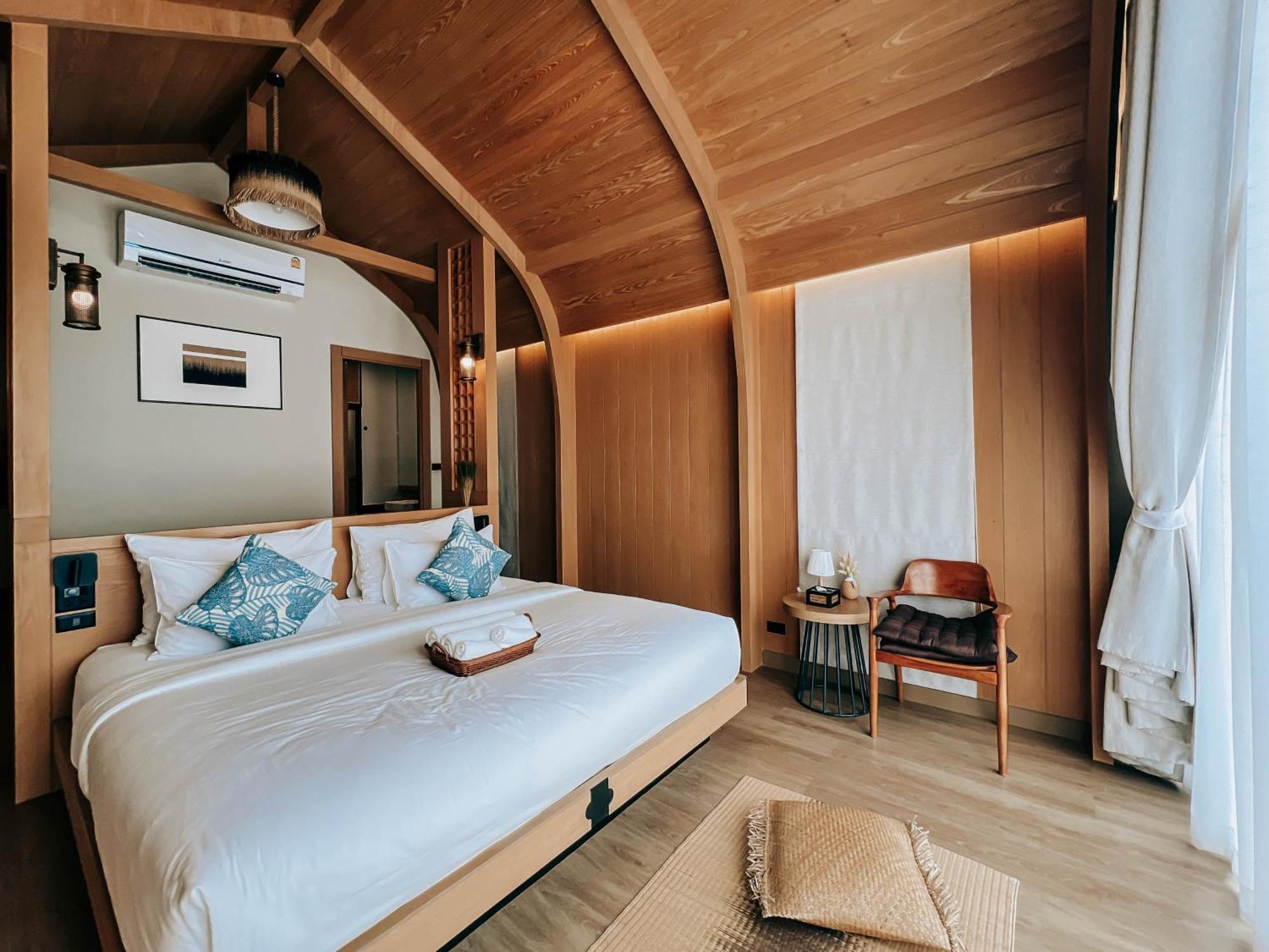 Le La Lake Resort And Spa Kaeng Krachan Exterior photo