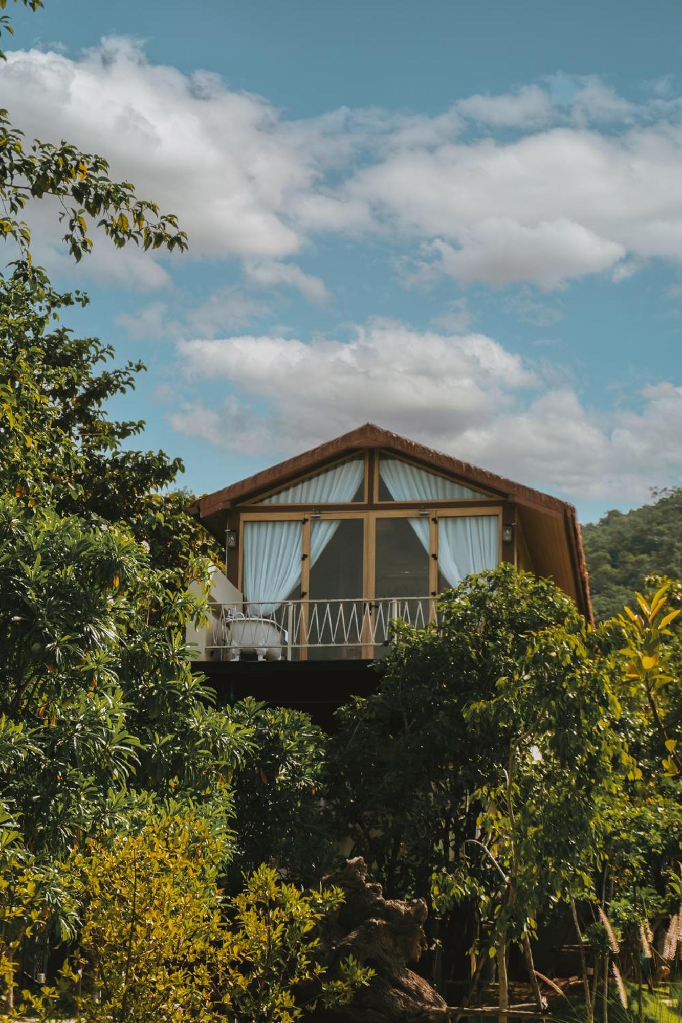 Le La Lake Resort And Spa Kaeng Krachan Exterior photo