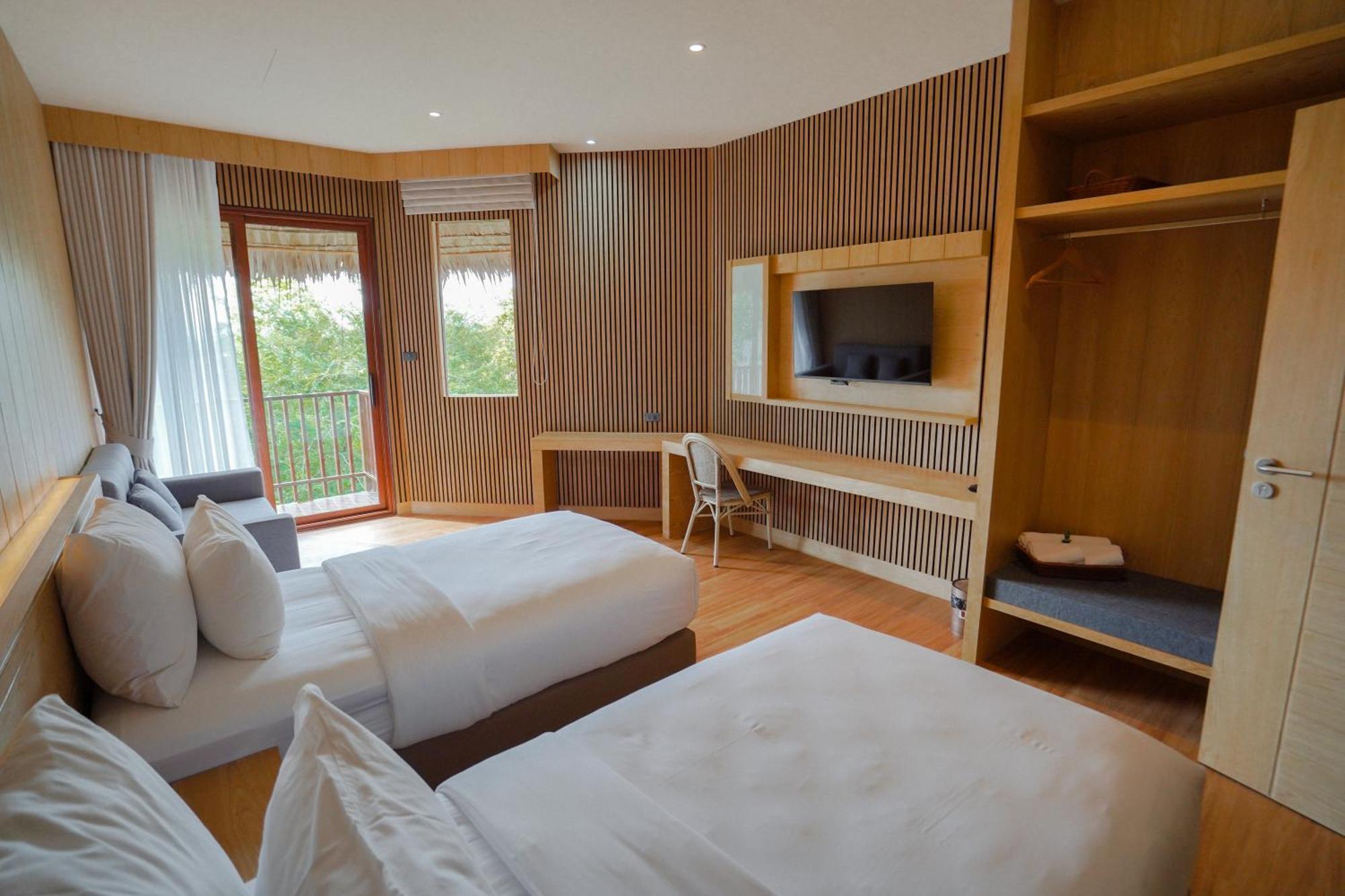 Le La Lake Resort And Spa Kaeng Krachan Exterior photo